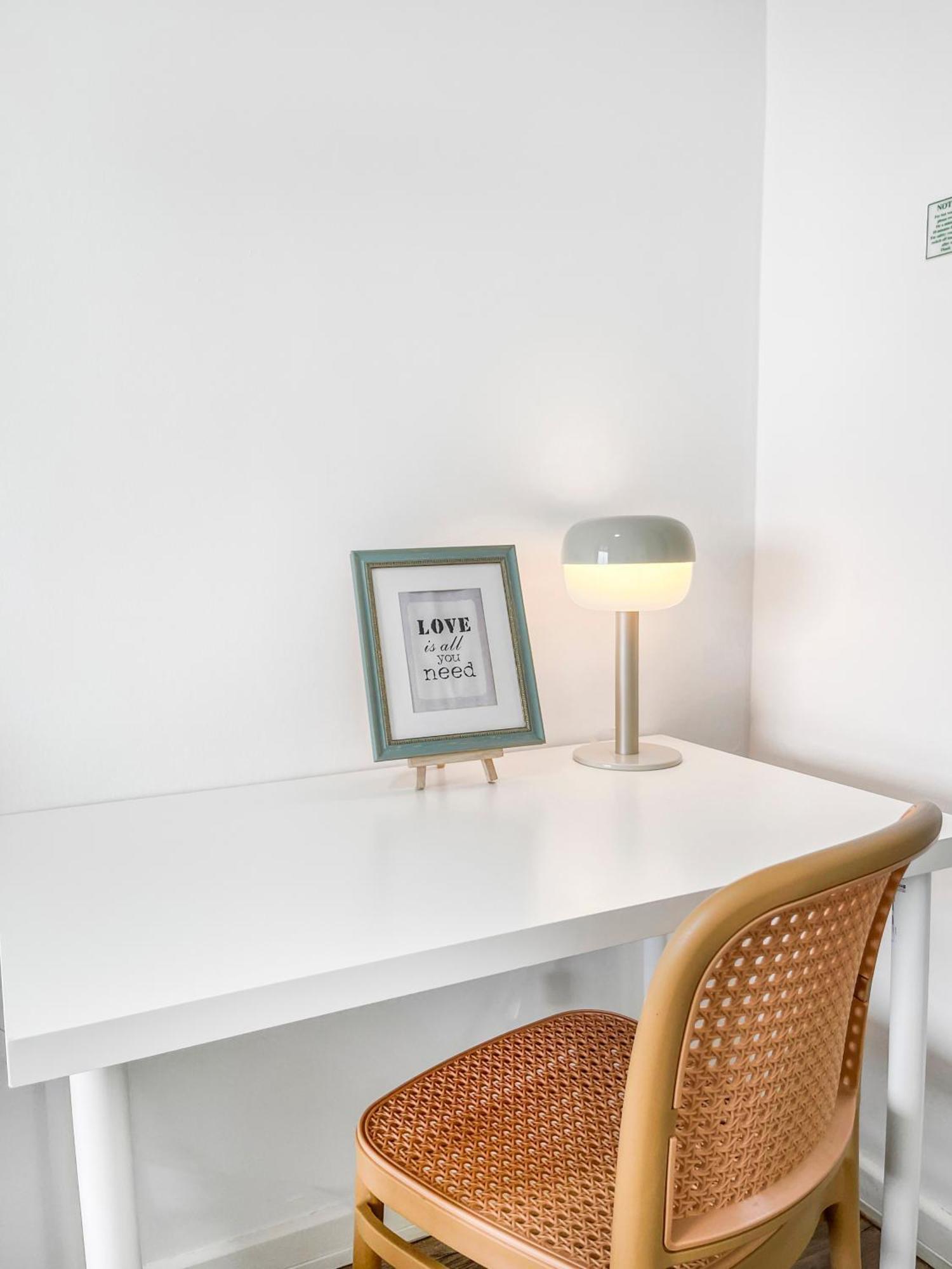 1 Bedroom Apartment, Melaka Cbd Town Center- Hosted By Private Locals Resident, Balcony With City Skyline View Or Seaview, Opposite Malls, Tv Box, 5 Minutes To Jonker Street, Malacca Exterior photo